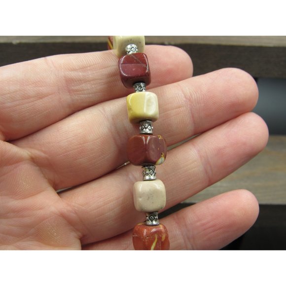 7" Silver Tone Yellow Cream Maroon Cube Stone Bracelet Vintage Elegant Beautiful - Picture 2 of 6